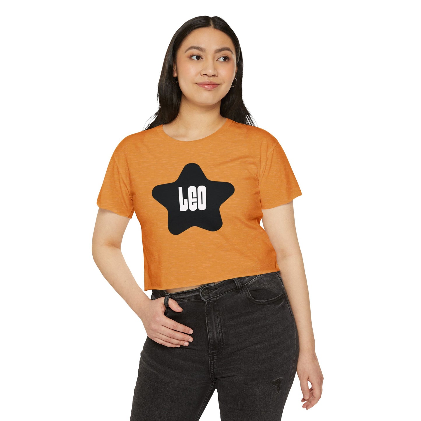 Leo Black Star Crop Top – Retro Zodiac Tee